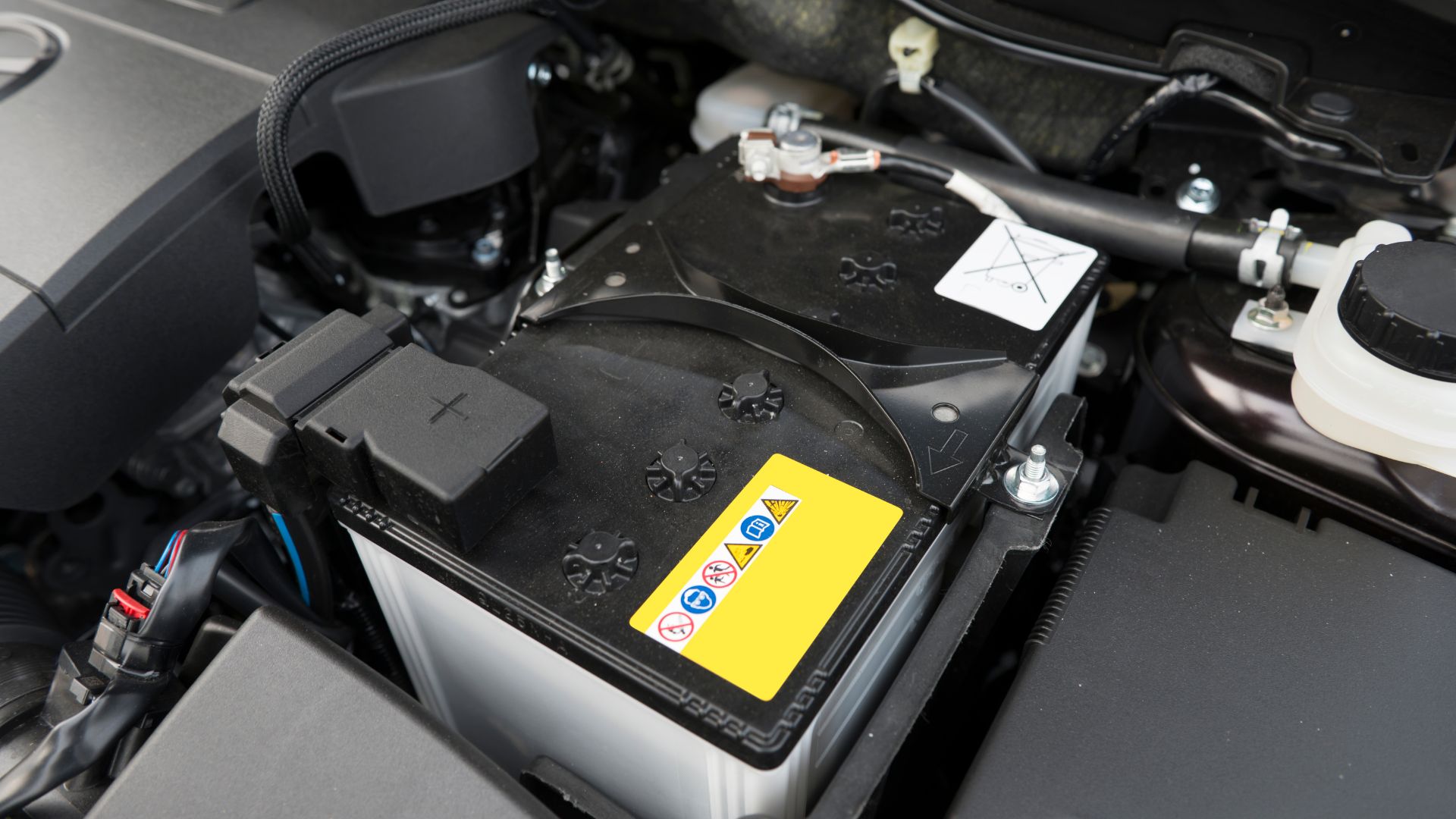 can a car battery test good and still be bad